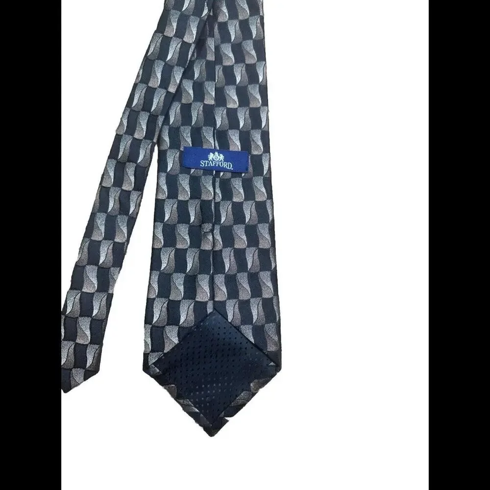 Stafford Executive‎ Men's Tie 100% Silk Black Geometric USA Classic Necktie